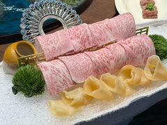 -云顶江边餐厅