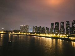 -南京眼步行桥