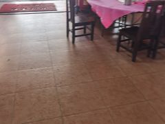 -根哥美食大雁岛(魁东一路店)