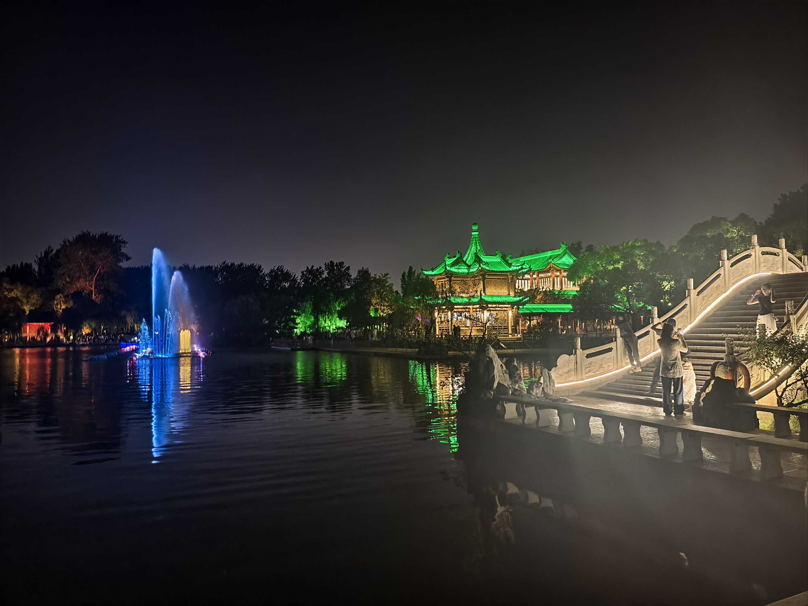 扬州夜间游好去处 灯光夜景美不胜收