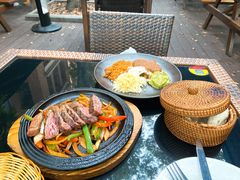 -Pistolera Mexican Cantina女枪手墨西哥餐厅(碧云路店)