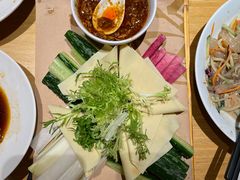 -关东小磨东北菜(上海长风大悦城店)