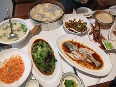 -梅利汴京烤鸭•开封豫菜地标店(东大街店)