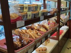 面包甜点陈列柜-红宝石(长阳店)