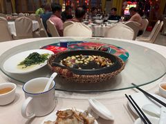 -年辉渔村·非遗传承餐厅(新丰江店)