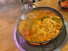 -麻麻桃韩式料理(百盛B馆店)