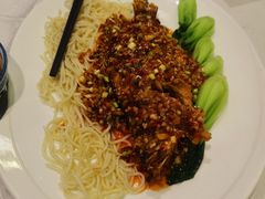 干烧桂鱼镶面-梅龙镇酒家(南京西路总店)