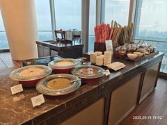 -南宁那莲豪华精选酒店-云端海鲜·牛排自助餐厅