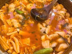 苗家酸汤鱼-山石榴·贵州菜(丰盛里店)