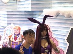 -东浩兰生上海世博展览馆