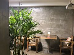 大堂-HIGH FIVE哈福手工汉堡(桂林路店)