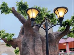 -王府井奥莱临潼小镇(临潼店)