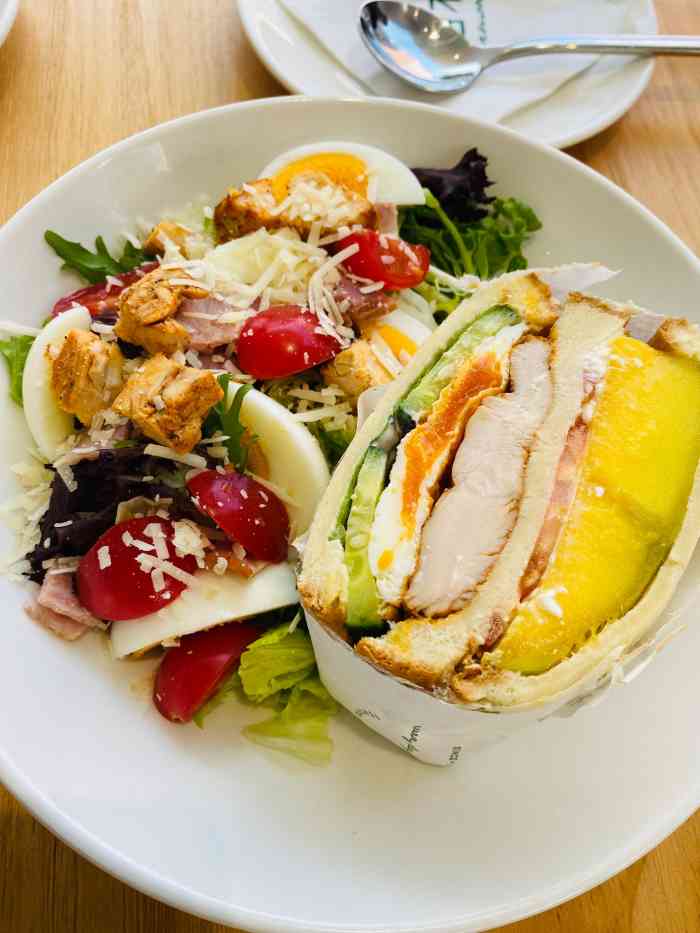 西木semood·沙拉·轻食·简餐(恒一城市广场店)-"[薄荷]环境:在恒一