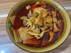 -老字号杨坡红油米线腊汁肉夹馍(东四道巷店)