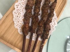 红柳羊肉串-新洪记·丽久饭店(铁西店)