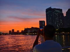 -珠江夜游西堤码头