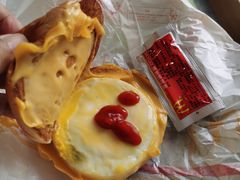 -麦当劳(展览路店)