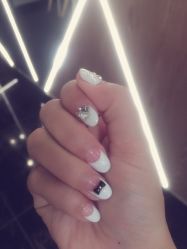 -手牵手美甲