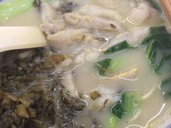-明呈黄鱼面馆(斜土路店)