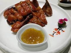 脆皮乳鸭-蝶园·装修中(BFC外滩金融中心店)