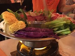 -Lanterns Vietnamese Restaurant