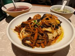 响油鳝糊-松鹤面馆·古法焖肉面(观前店)