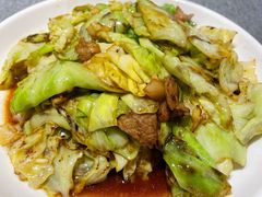 花肉手撕包菜-鑫小城故事·藕汤·家常菜(台北一路总店)