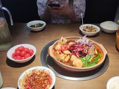 -蔡婶牛腩牛杂煲(长安万科店)