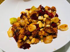宫爆鸡丁-大鸭梨烤鸭店(花园村店)