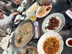 -头上红煨盐鸡·非遗院子餐厅