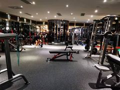 -银吉姆健身(恒隆馆)