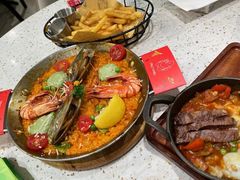 -CRAZYONES西班牙海鲜饭(上海美罗城店)