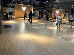 -威克健身游泳(万菱汇店)