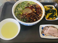 -吾穆勒蓬灰牛肉面·清真(中海河山郡店)