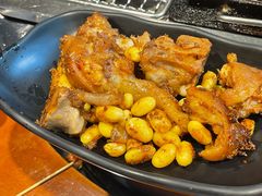 黄豆烤猪蹄-伍丁·烤牛肋(和平东桥店)
