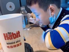 -The Habit Burger Grill 哈比特汉堡(复兴soho店)