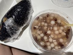 乌饭包老油条-芳婆糕团店(王府大街店)