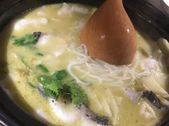 -九锅一堂酸菜鱼(新南凯德直营店)