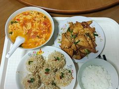 -鲸育宝宝月嫂(徐汇店)