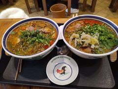 -云阿蛮云南生烫牛肉米线(奉贤路店)