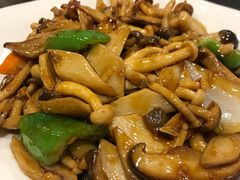 炒菌菇-七菜馆·东北菜·蒸饺(文体路店)