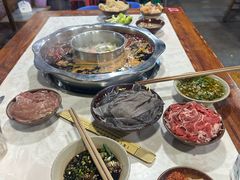 -正南齊北重庆老火锅(光华村直营店)