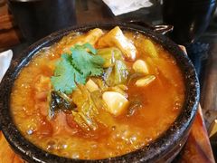 -云海肴·汽锅鸡·云南菜(天山百盛优客店)