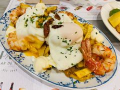 薯条煎蛋虾-Tapa Tapa