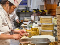 -馋三尺蟹粉小笼(人民广场店)