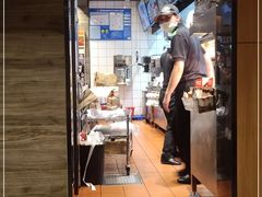 -汉堡王(EAC欧美中心店)