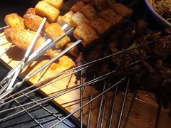 -西街夜油条·麻团包乌饭