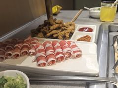 -海底捞火锅(新松江路生日主题店)