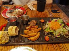 -I HOLIC艾豪丽披萨(KKone店)