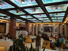 大堂-鹊华居·地道鲁菜·海鲜·融合味(大明湖店)